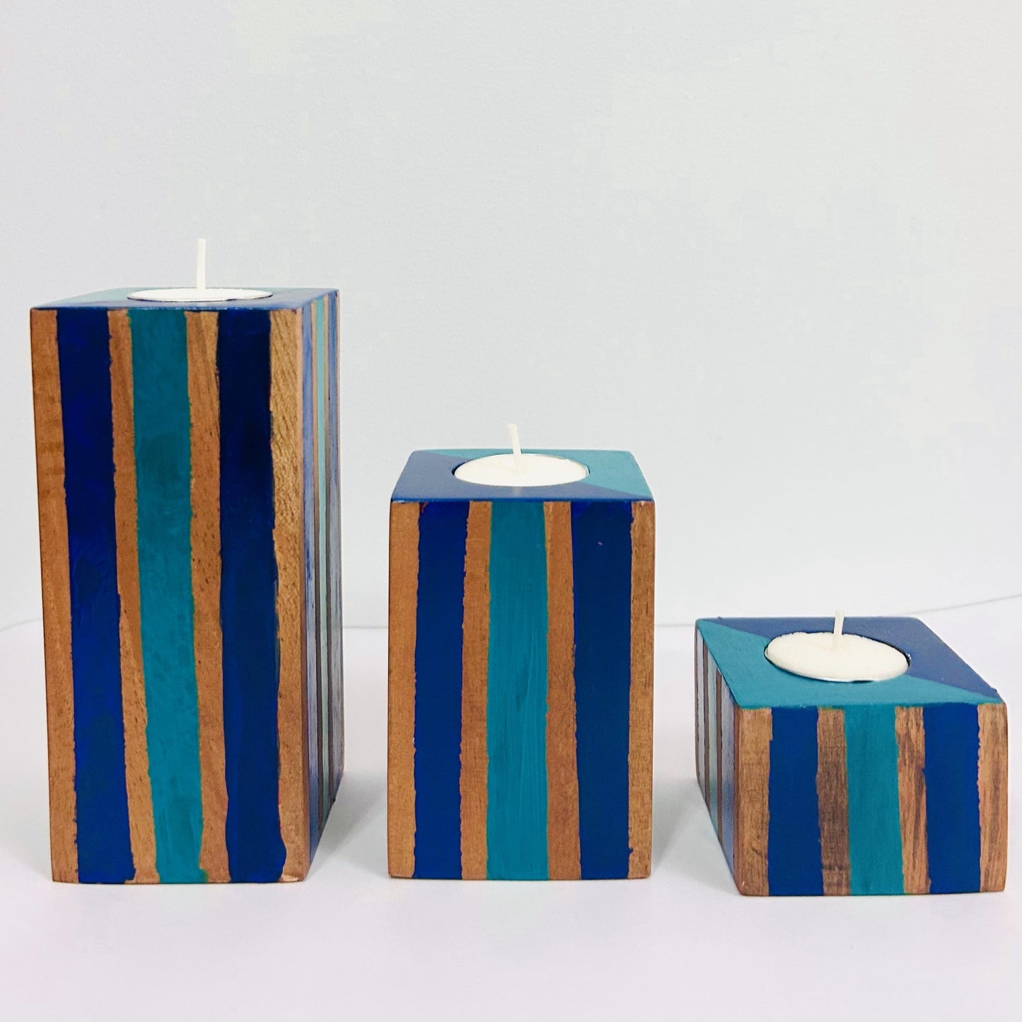 LEMONGINGER BOLD & STRIPED CANDLE HOLDERS – Set of 3 candle holders made of Natural Solid Wood