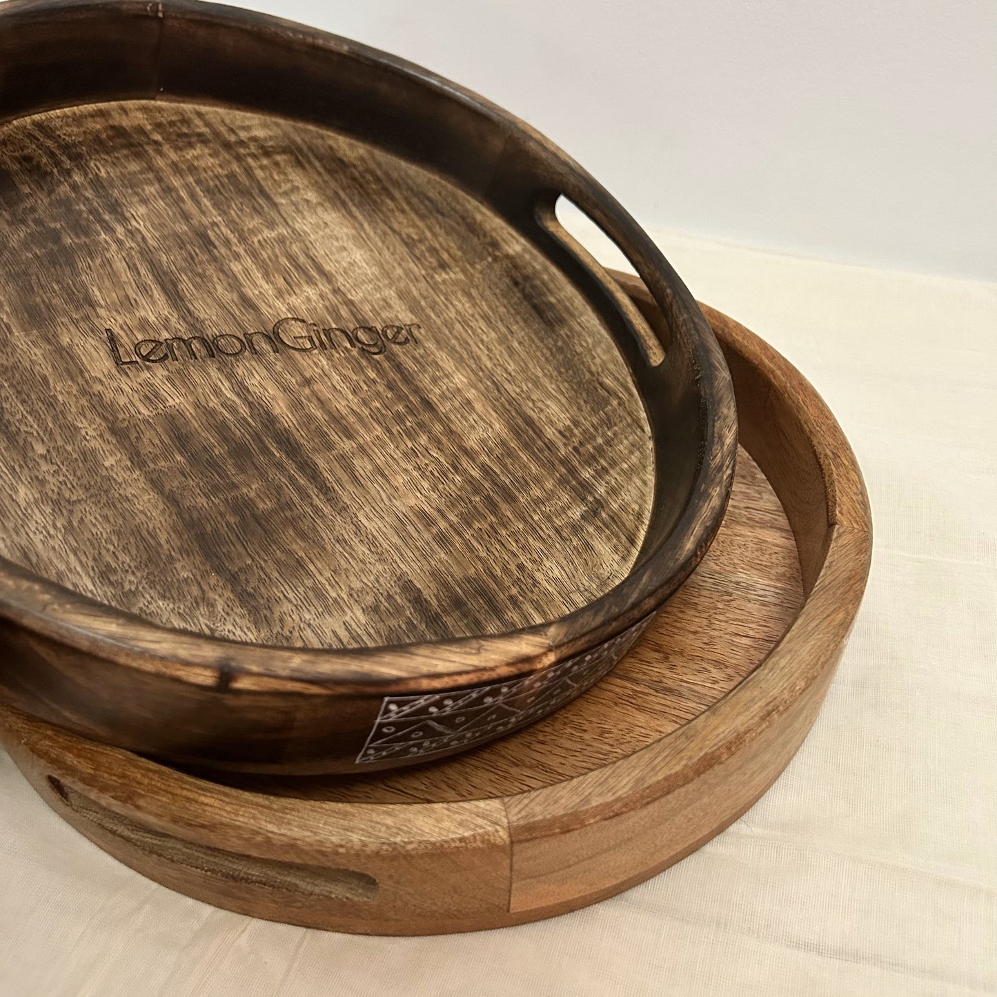 LEMONGINGER Wooden Round Tray for Serving | Breakfast Tea Coffee Serving Trays | Serving Tray for Bed Coffee, Snacks